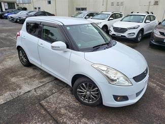 2011 Suzuki Swift - Thumbnail