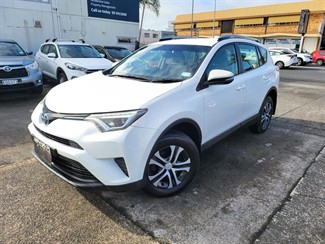 2019 Toyota Rav4 - Thumbnail