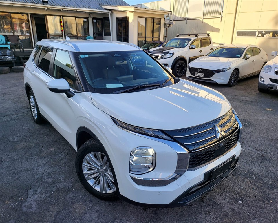 2022 Mitsubishi Outlander