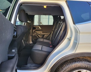 2022 Mitsubishi Outlander - Thumbnail