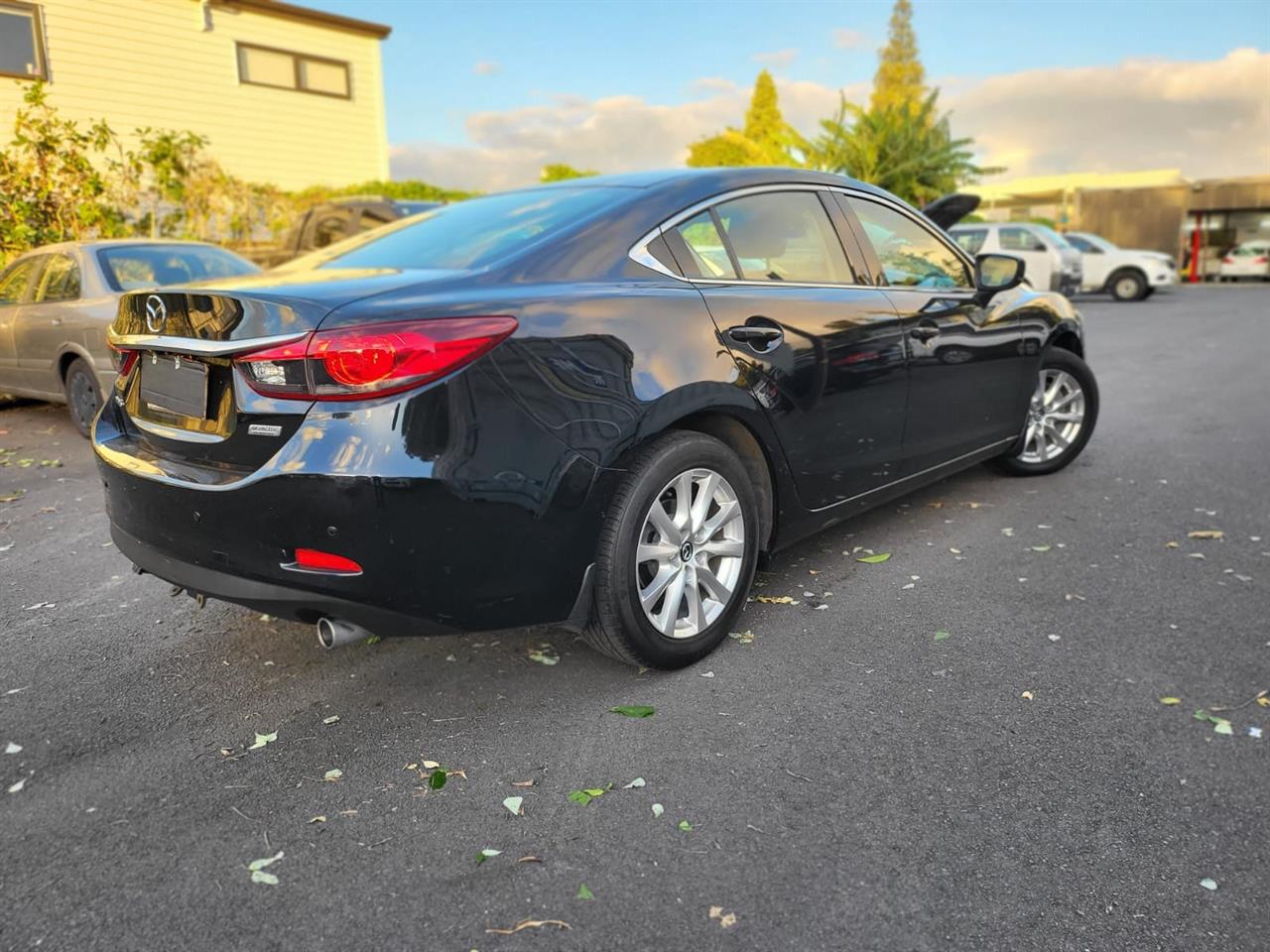 2017 Mazda Atenza Sedan
