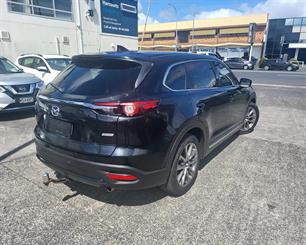 2017 Mazda CX-9 - Thumbnail
