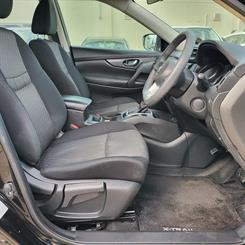 2022 Nissan X-TRAIL - Thumbnail