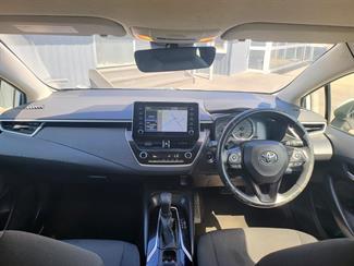 2020 Toyota Corolla - Thumbnail