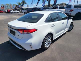 2020 Toyota Corolla - Thumbnail