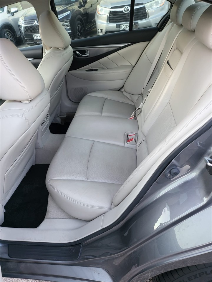 2014 Nissan Infinity