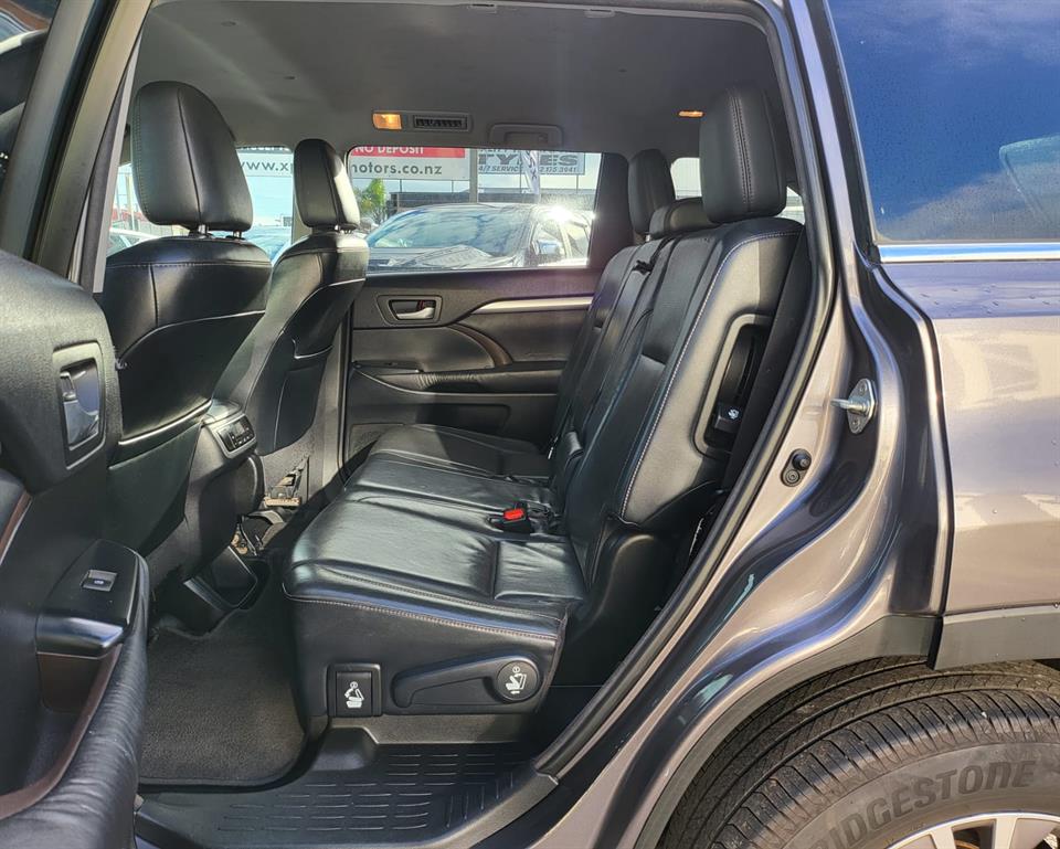 2016 Toyota Highlander