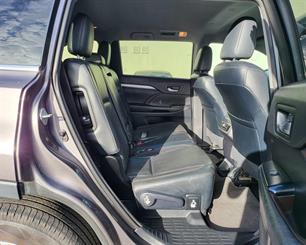 2016 Toyota Highlander - Thumbnail