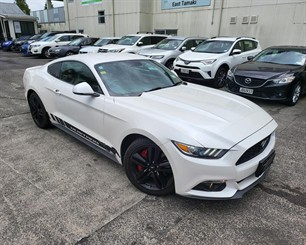2018 Ford Mustang 2.3L FASTBACK - Thumbnail