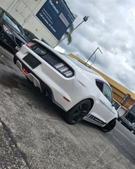 2018 Ford Mustang 2.3L FASTBACK - Thumbnail