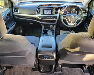 2018 Toyota Highlander - Thumbnail