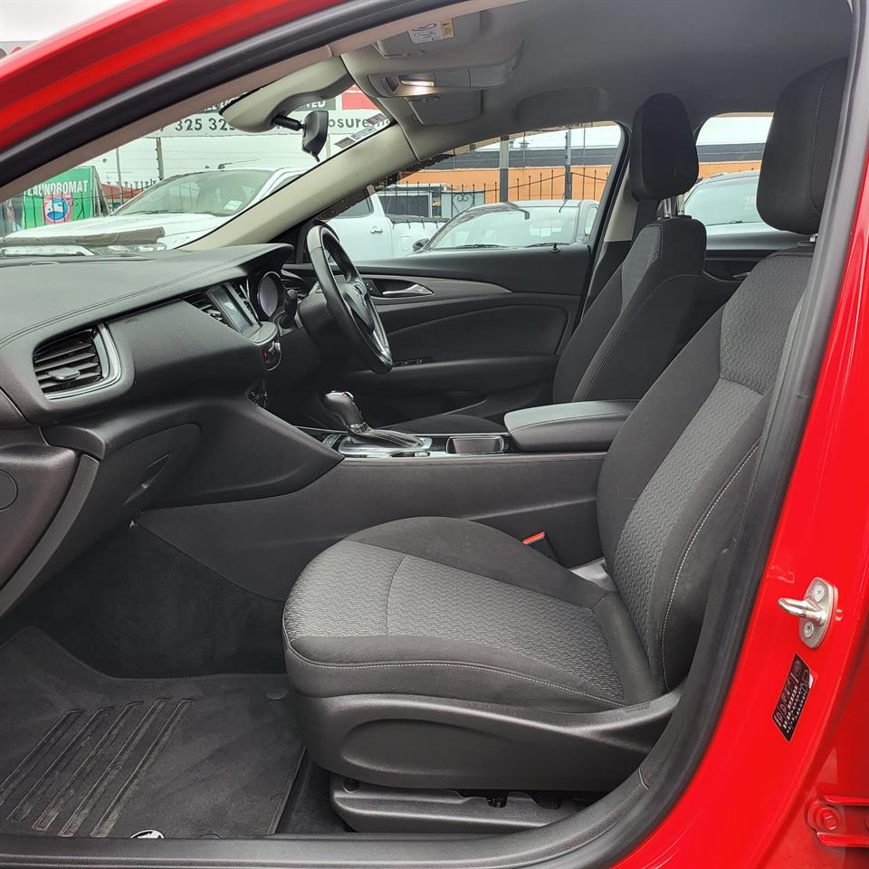 2019 Holden COMMODORE