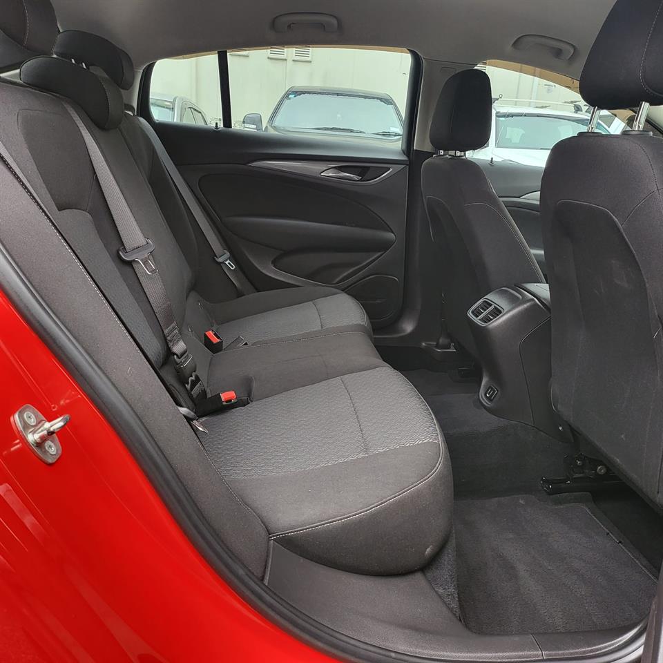 2019 Holden COMMODORE