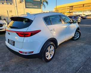 2017 Kia Sportage - Thumbnail