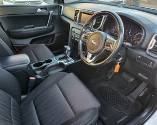 2017 Kia Sportage - Thumbnail