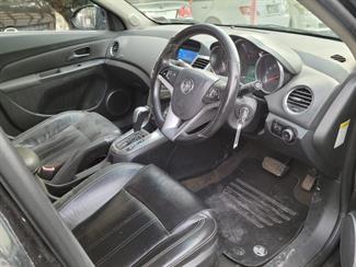 2013 Holden Cruze - Thumbnail