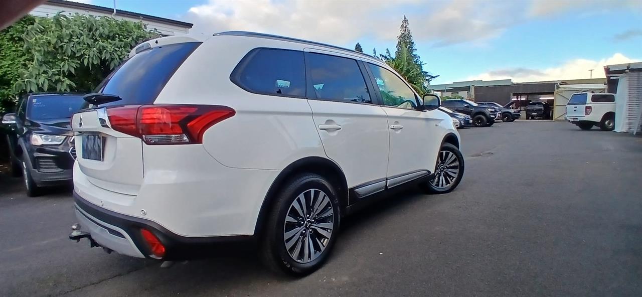 2022 Mitsubishi Outlander