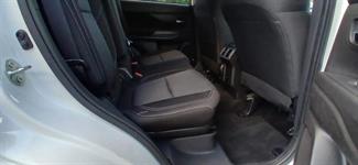 2022 Mitsubishi Outlander - Thumbnail