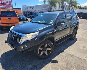2016 Toyota LANDCRUISER - Thumbnail