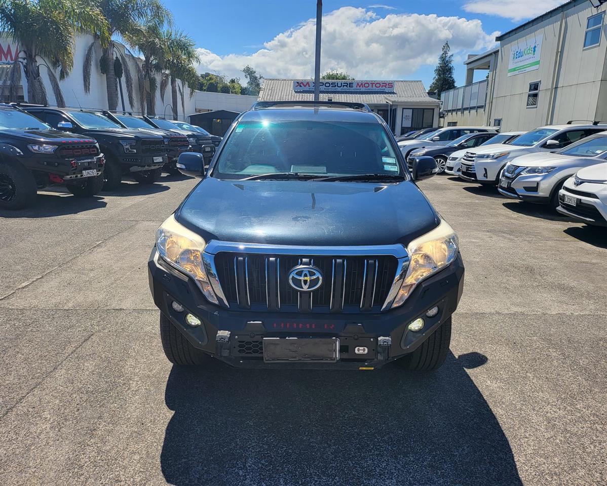 2016 Toyota LANDCRUISER