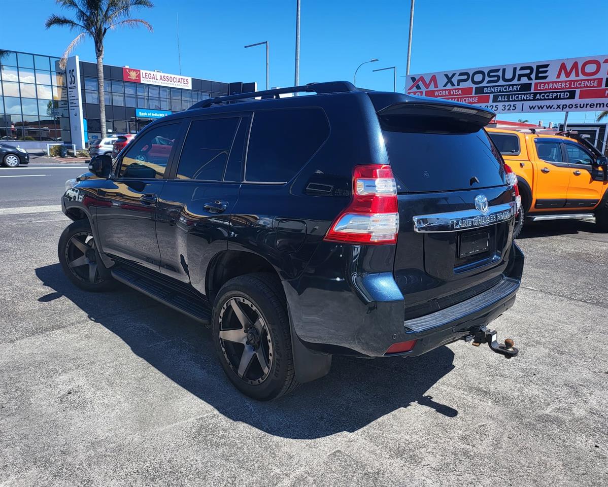 2016 Toyota LANDCRUISER