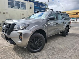 2021 Nissan Navara - Thumbnail