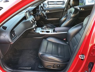 2018 Kia Stinger - Thumbnail