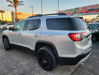 2019 Holden Acadia - Thumbnail