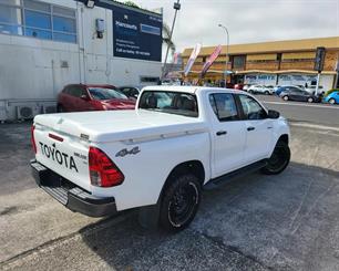 2020 Toyota Hilux - Thumbnail