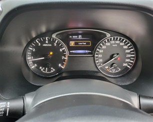 2016 Nissan Pathfinder - Thumbnail