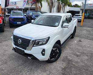 2021 Nissan Navara - Thumbnail