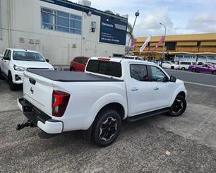2021 Nissan Navara - Thumbnail