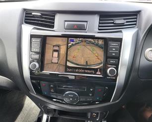 2021 Nissan Navara - Thumbnail