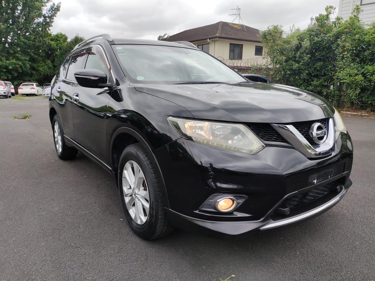 2014 Nissan X-TRAIL