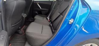 2012 Mazda Axela - Thumbnail