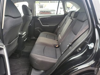 2019 Toyota Rav4 - Thumbnail