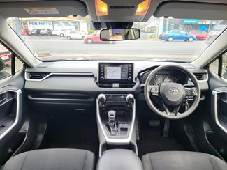 2019 Toyota Rav4 - Thumbnail