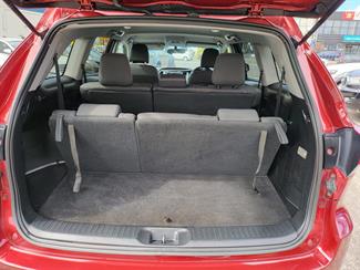 2017 Toyota Highlander - Thumbnail
