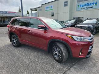 2017 Toyota Highlander - Thumbnail