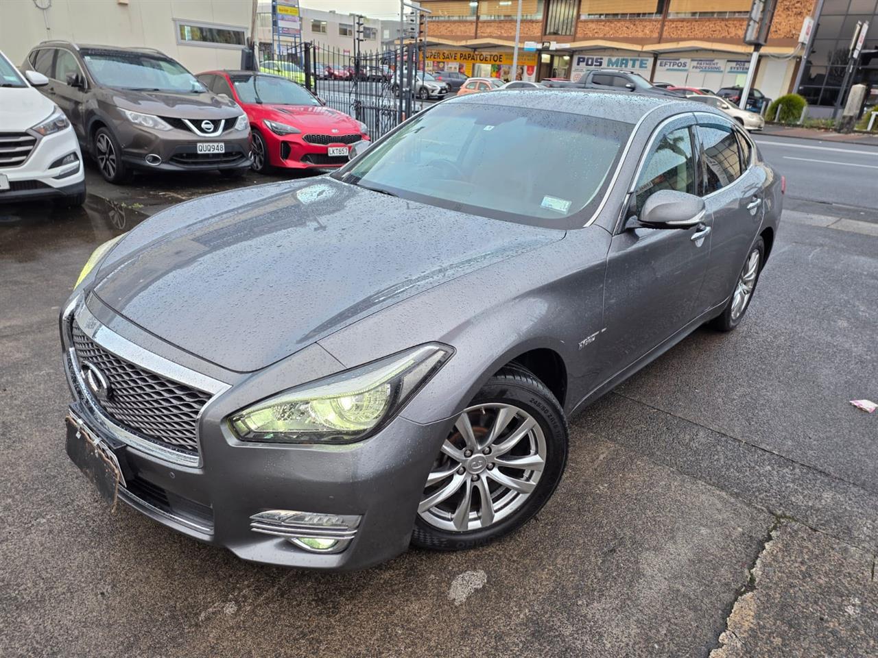 2015 Nissan Fuga