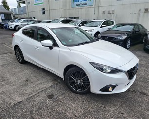 2014 Mazda Axela - Thumbnail