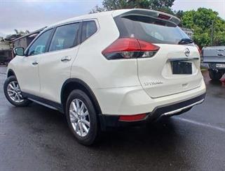 2021 Nissan X-TRAIL - Thumbnail