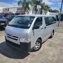 2017 Toyota Hiace - Thumbnail