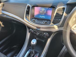 2017 Holden COMMODORE - Thumbnail