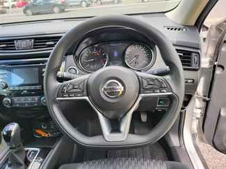 2020 Nissan X-TRAIL - Thumbnail