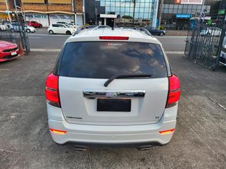 2018 Holden Captiva - Thumbnail