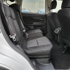 2021 Mitsubishi outlander - Thumbnail